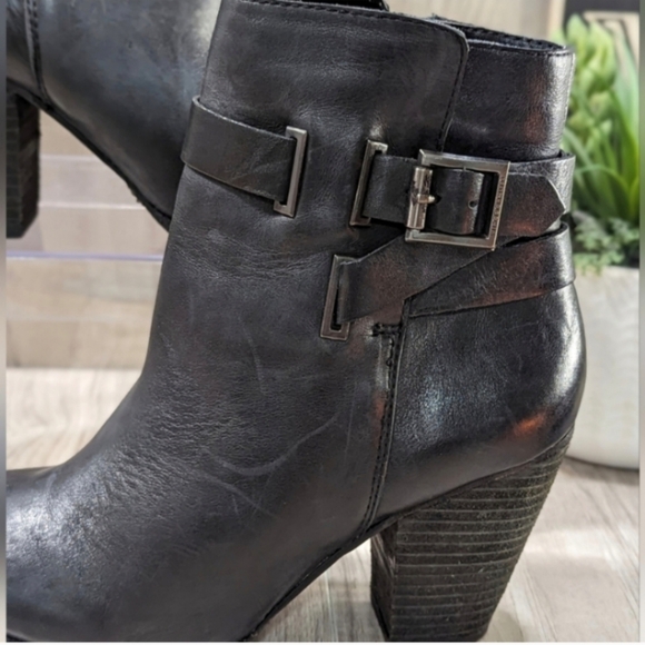 Vince Camuto "Harriet" Boots Women's Size 8 Black Leather - Picture 4 of 11